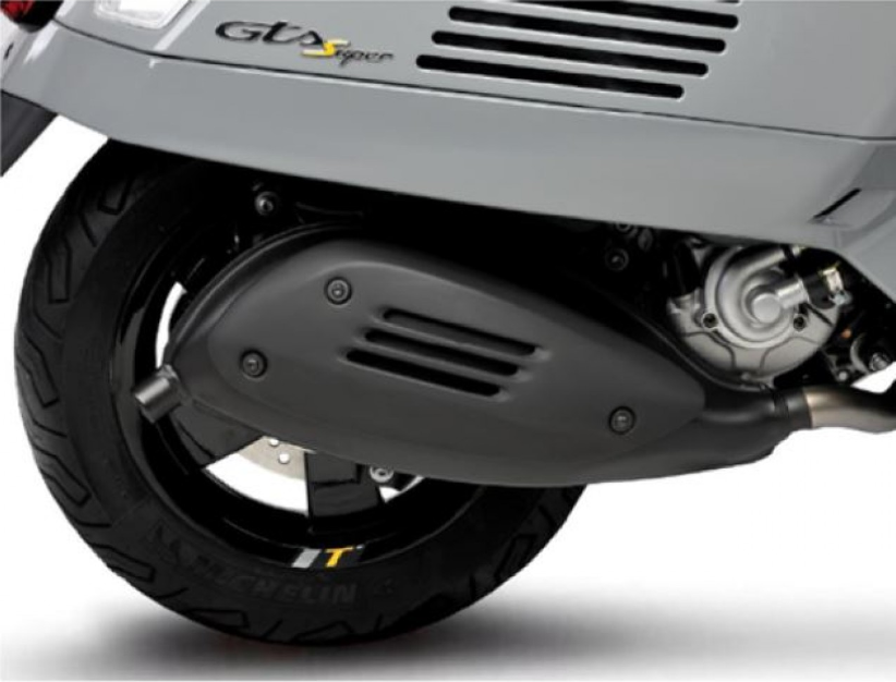 Fairing kit "Black Kit" for Vespa GTS Super Tech HPE