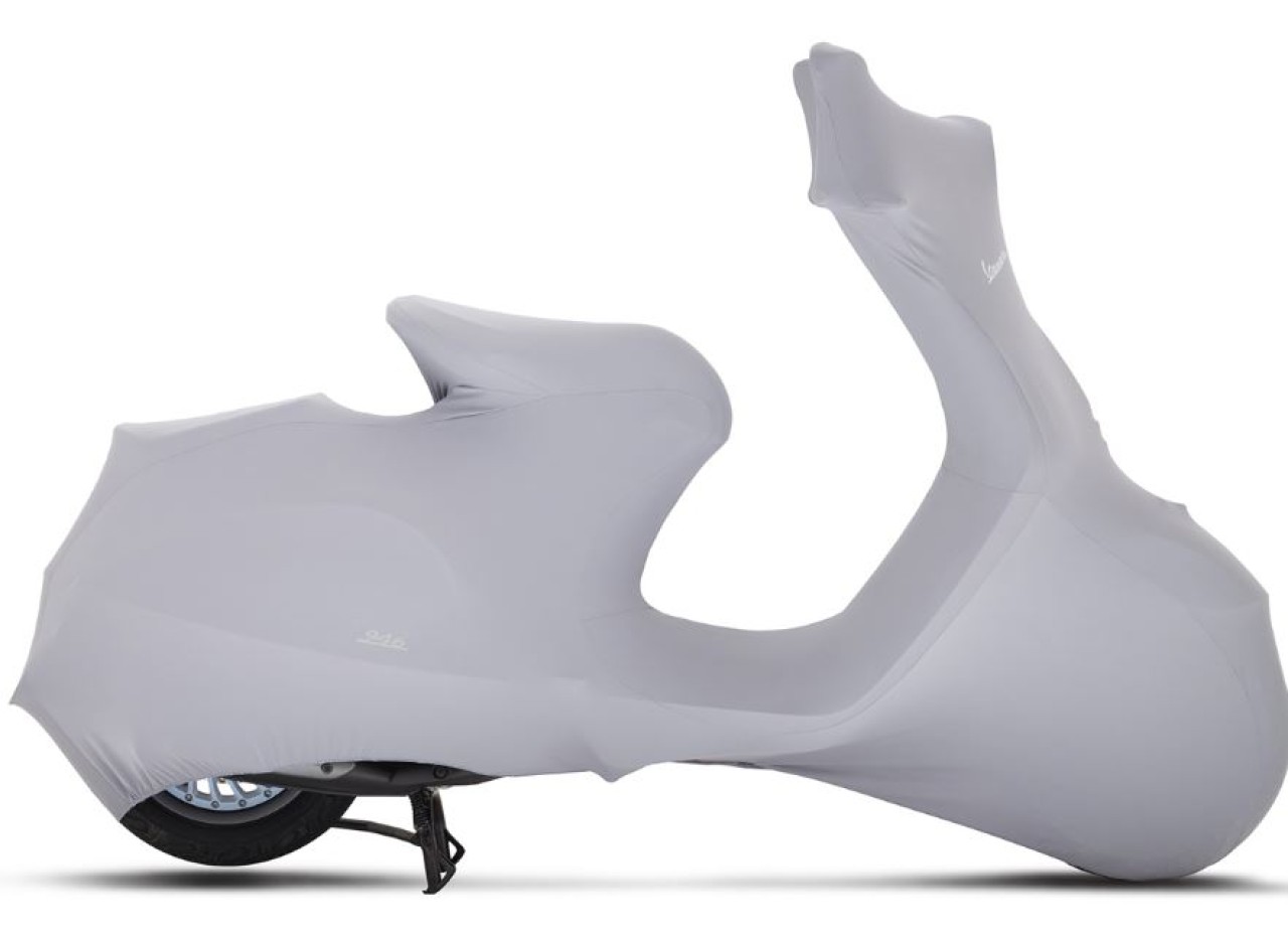 Indoor folding garage for Vespa 946 Special Edition Snake
