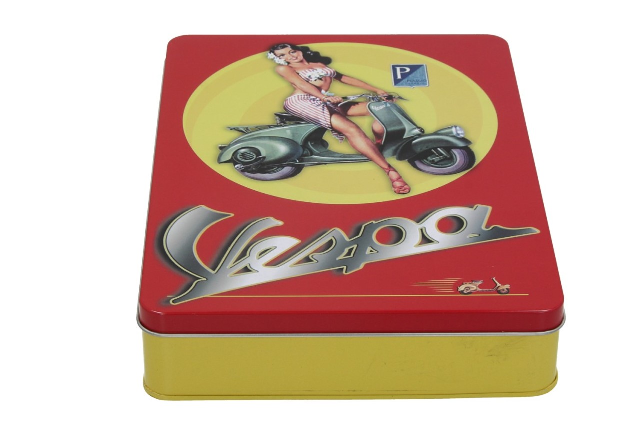 Vespa Merchandise Pack: Pin-up